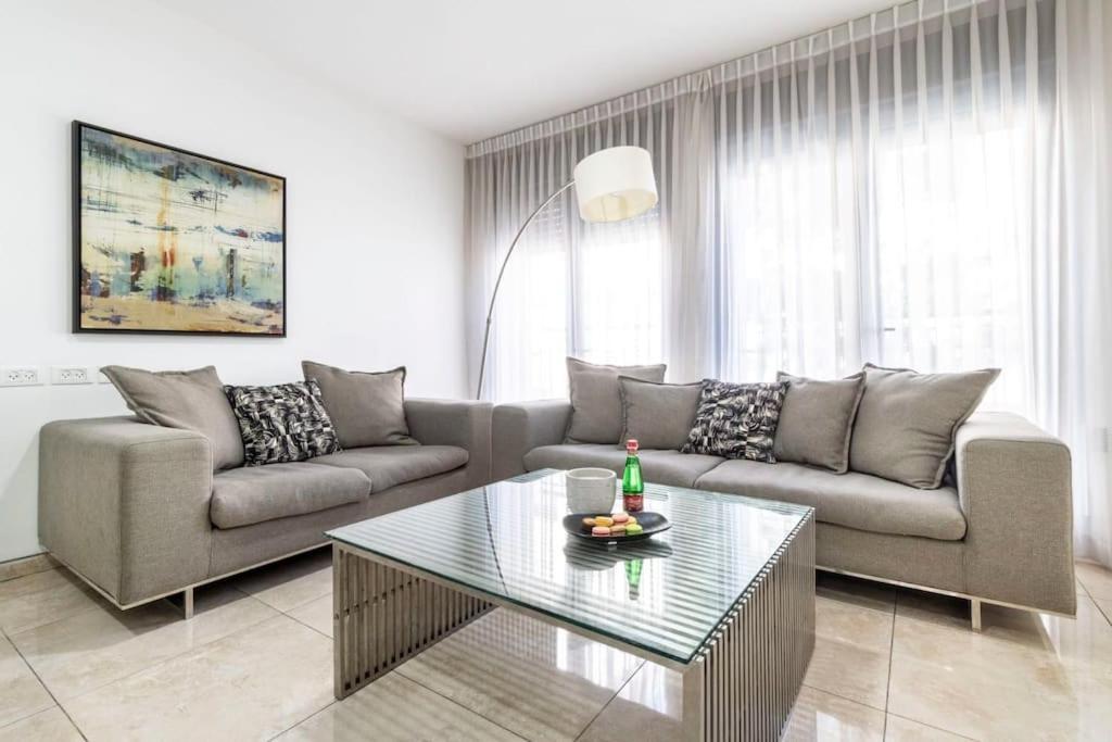 Luxury 3 Bedroom Apt, Harav Kook7 Jerusalén Exterior foto