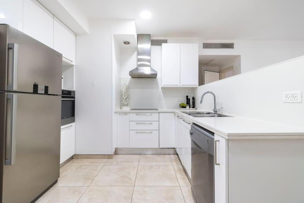 Luxury 3 Bedroom Apt, Harav Kook7 Jerusalén Exterior foto